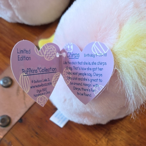 Puffkins By Swibco Set Of 3 Fluffy Chicks 2-Pink Chirps, 1 Purple Chickity - Picture 5 of 6